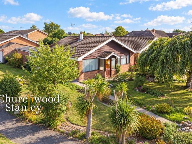 3 bedroom detached bungalow for sale