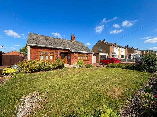 3 bedroom detached bungalow for sale