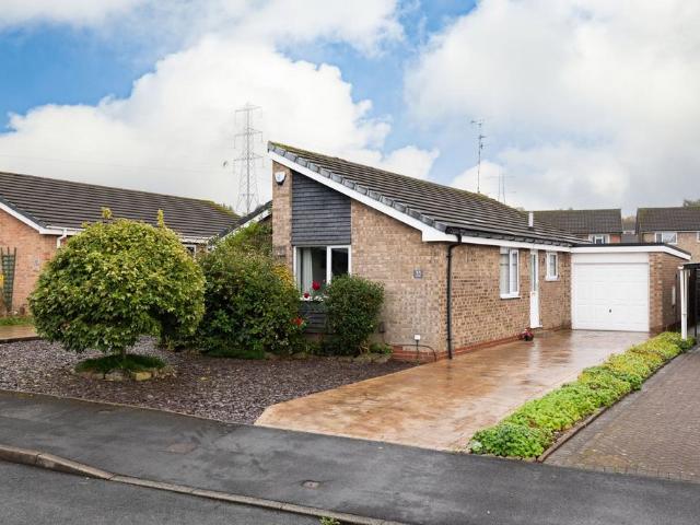 3 bedroom detached bungalow for sale