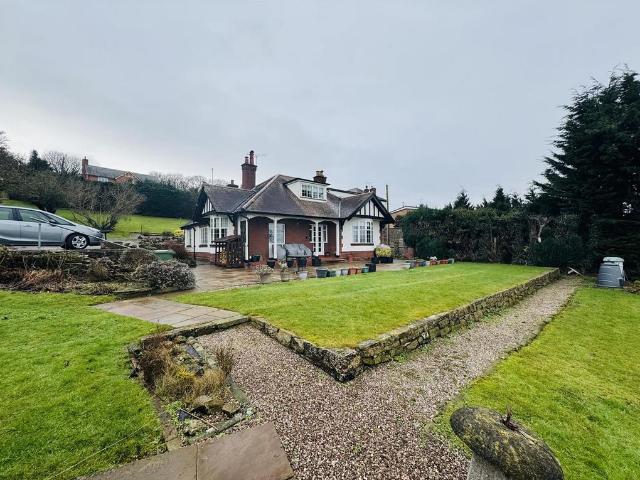 3 bedroom detached bungalow for sale