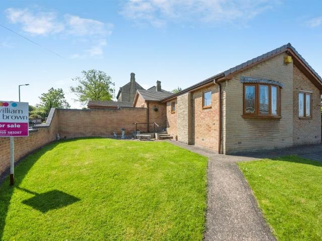 3 bedroom detached bungalow for sale