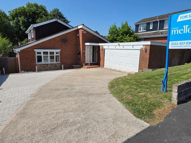 3 bedroom detached bungalow for sale