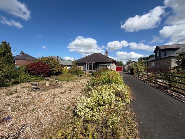 3 bedroom detached bungalow for sale