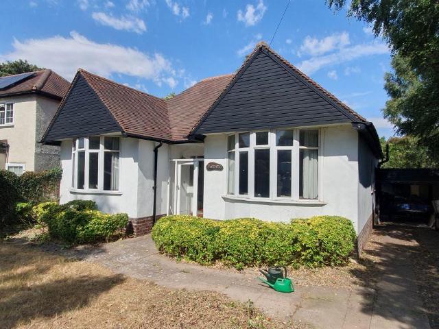 3 bedroom detached bungalow for sale