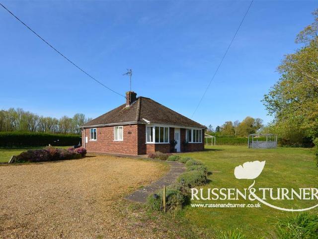 3 bedroom detached bungalow for sale