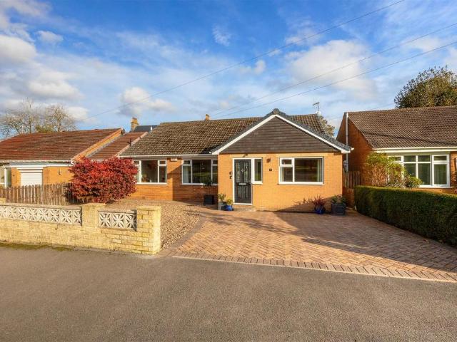 3 bedroom detached bungalow for sale