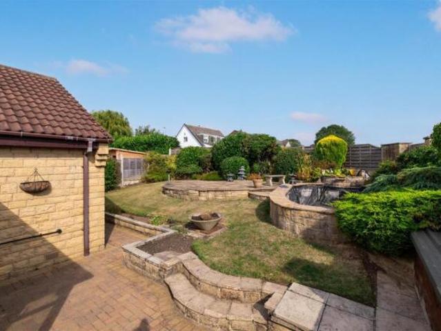 3 bedroom detached bungalow for sale in Beck Meadow, Barwick In Elmet, Leeds, LS15