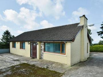 House for sale in Lisburn - Garden, Fireplace