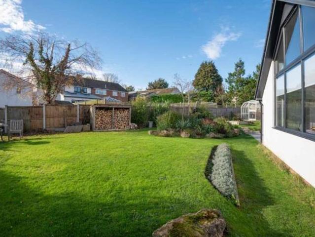 3 bedroom detached bungalow for sale in Union Road, Bridge, CT4