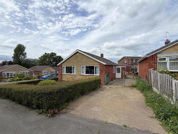 3 bedroom detached bungalow to rent