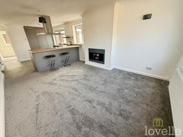 3 bedroom detached bungalow to rent
