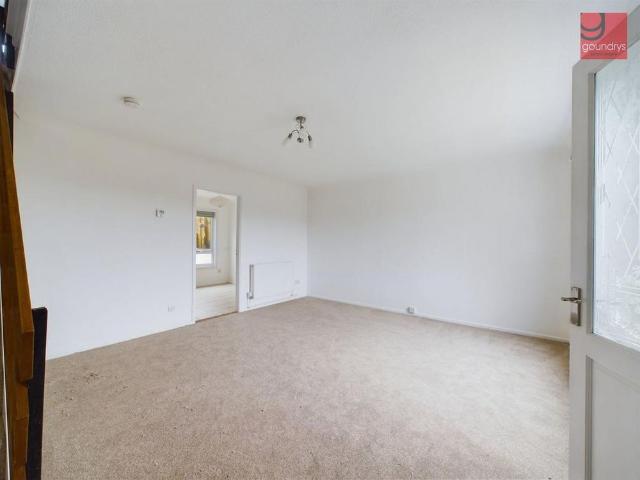 3 bedroom detached bungalow to rent