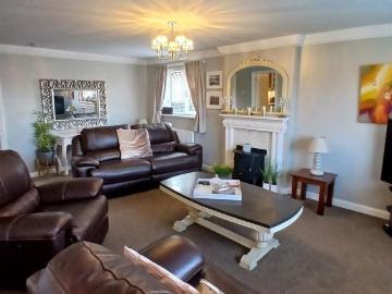 3 bedroom detached bungalow to rent