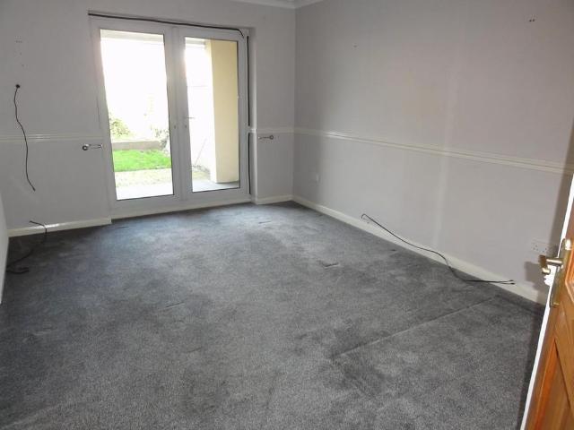 3 bedroom detached bungalow to rent