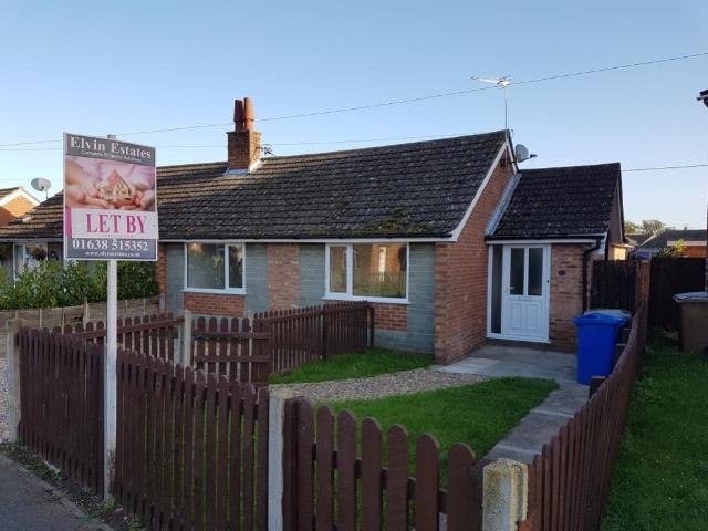 3 bedroom detached bungalow to rent