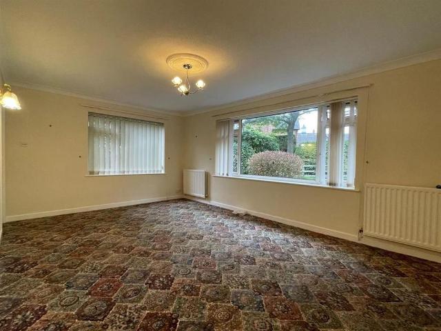 3 bedroom detached bungalow to rent