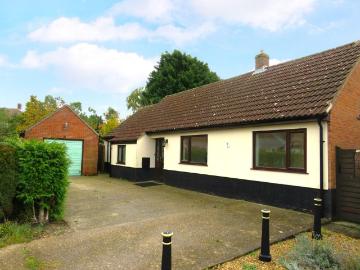 3 bedroom detached bungalow to rent