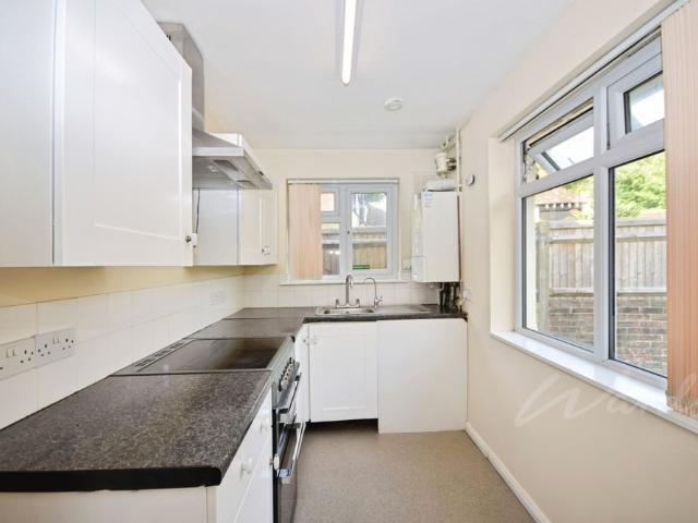 3 bedroom detached bungalow to rent