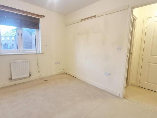 3 bedroom detached house to rent