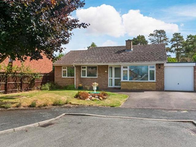 3 Bedroom Detached Bungalow To Rent In Poolgate, Upper Tysoe, Warwick, CV35