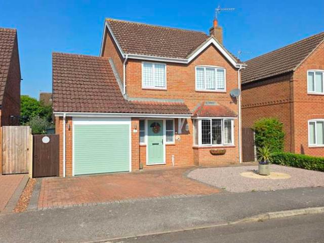 3 Bedroom Detached House
