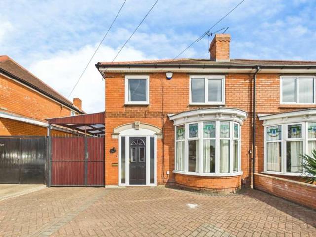 3 Bedroom Detached House