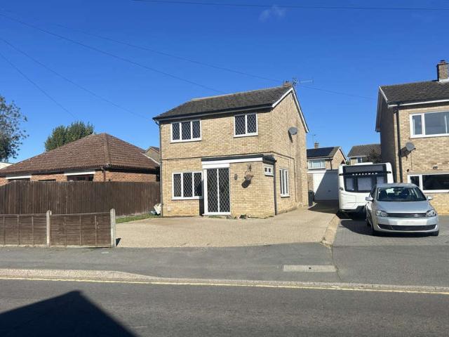 3 Bedroom Detached House
