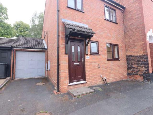 3 Bedroom Detached House