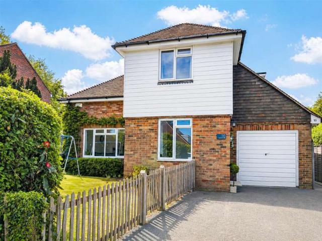 3 Bedroom Detached House