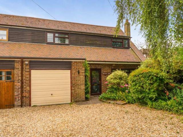 3 Bedroom Detached House