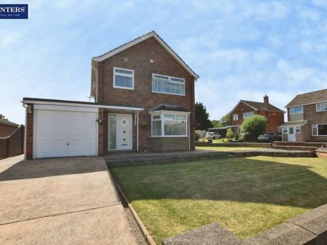 3 Bedroom Detached House