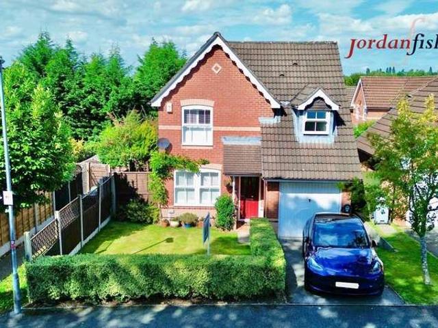 3 Bedroom Detached House