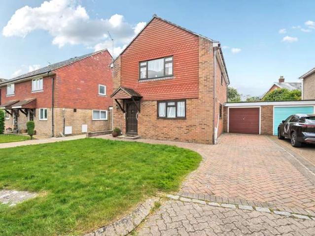 3 Bedroom Detached House