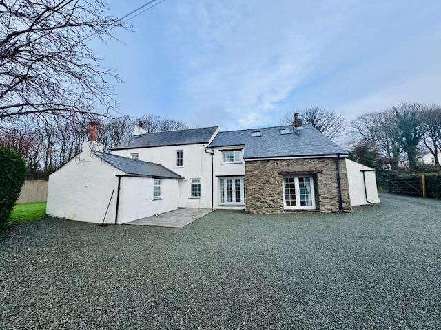 3 Bedroom Detached House