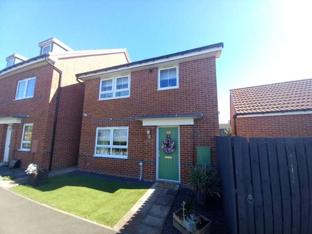 3 Bedroom Detached House