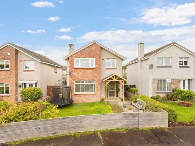 3 Bedroom Detached House
