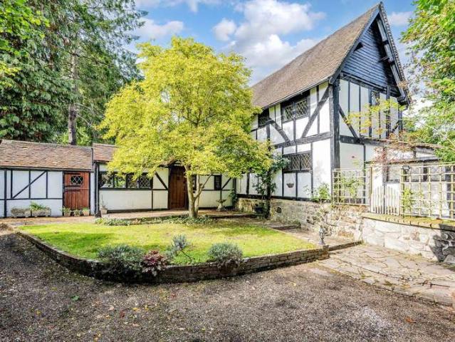 3 Bedroom Detached House