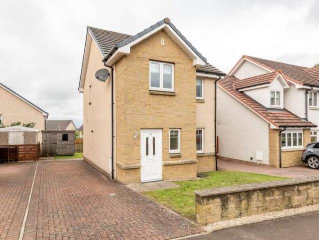 3 Bedroom Detached House