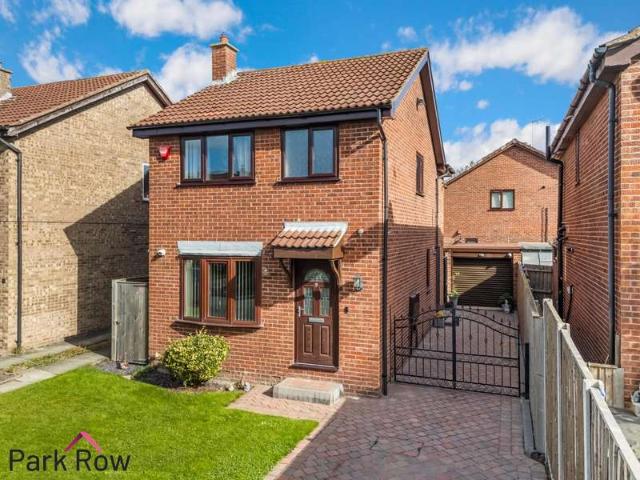 3 Bedroom Detached House