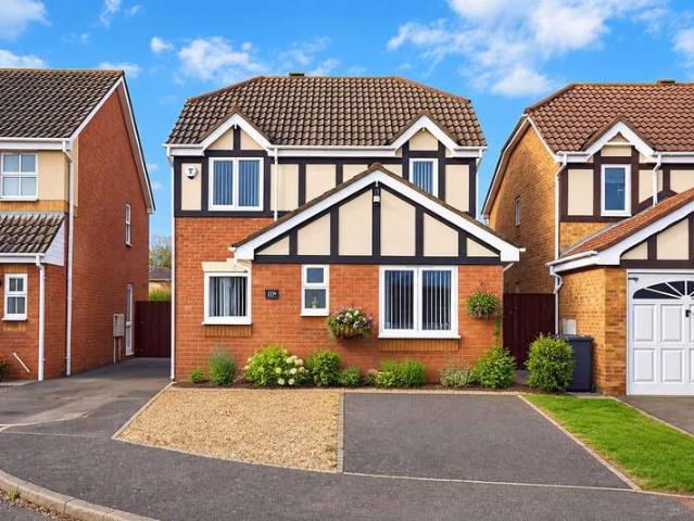 3 Bedroom Detached House