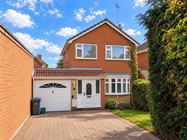 3 Bedroom Detached House