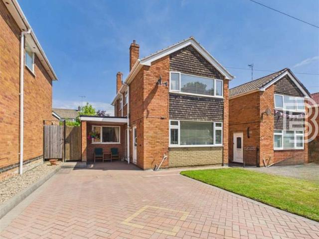 3 Bedroom Detached House