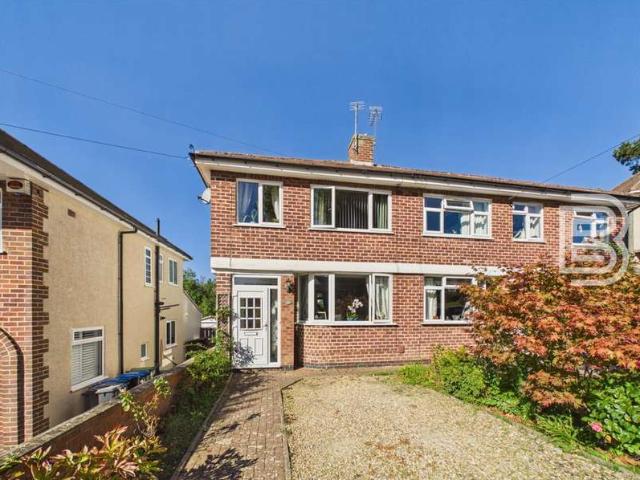 3 Bedroom Detached House