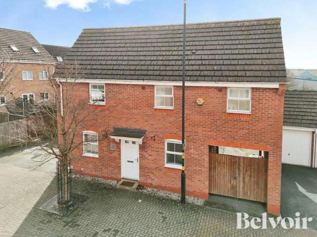 3 Bedroom Detached House