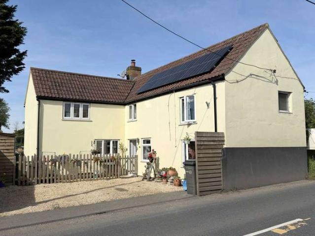 3 Bedroom Detached House