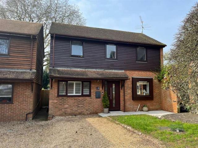 3 Bedroom Detached House