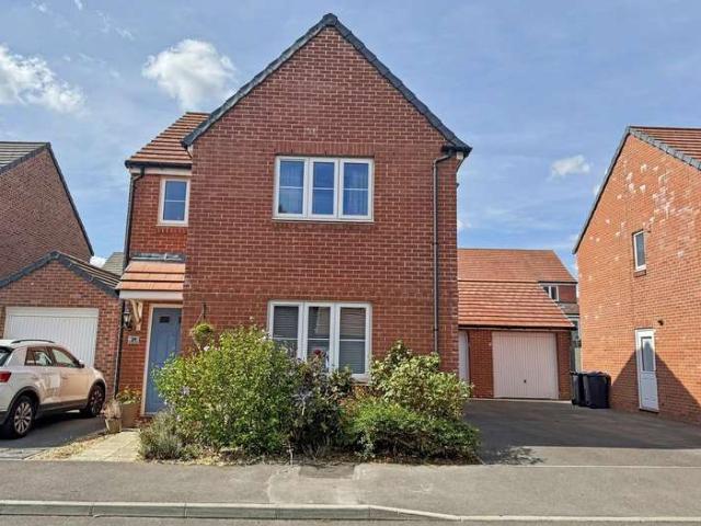 3 Bedroom Detached House