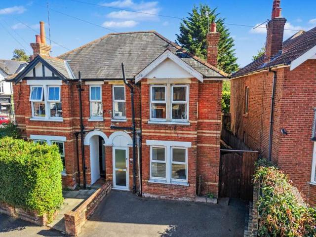 3 Bedroom Detached House