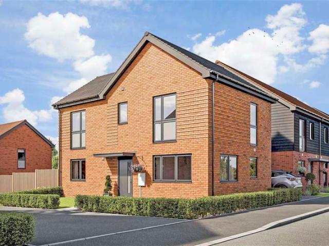 3 Bedroom Detached House