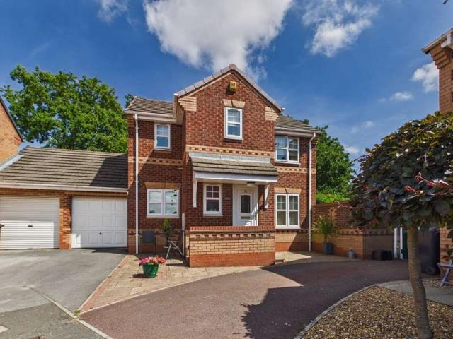 3 Bedroom Detached House